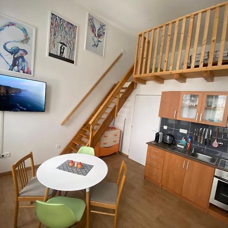 Apartman V Lesni Jablonec nad Nisou Exterior foto